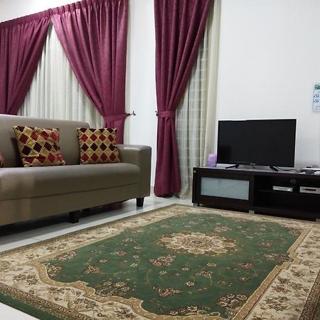 Masayu Putrajaya Homestay Екстериор снимка